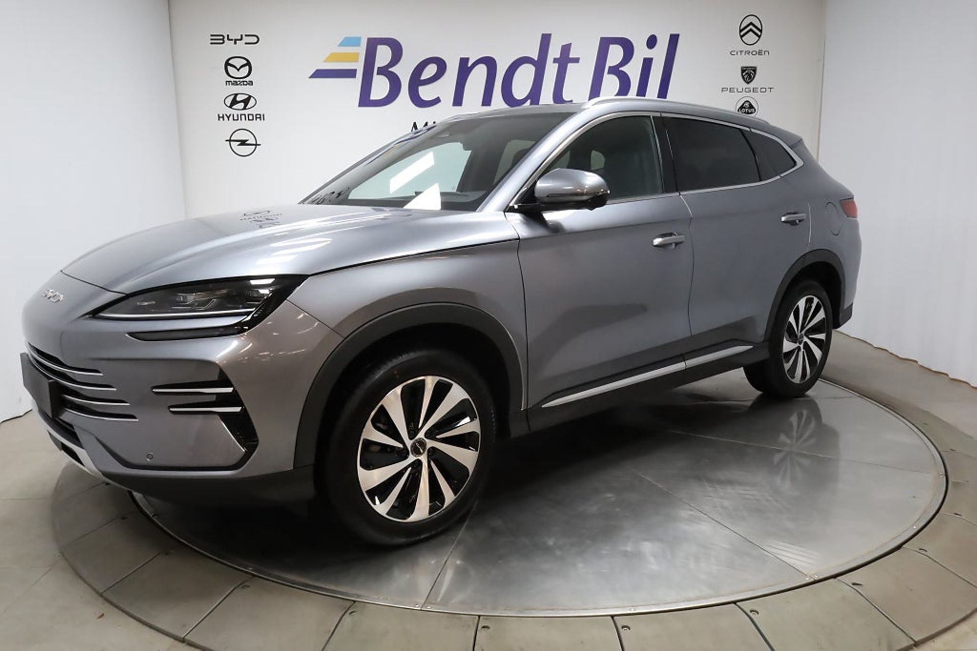 BYD Seal U DM-i 2026, bild 4/10