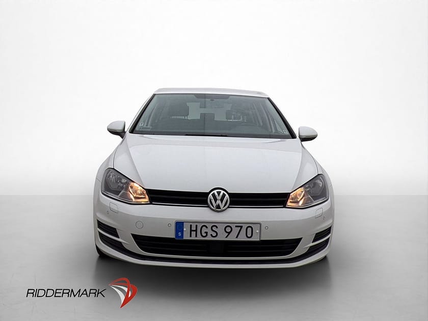Bild 2 av Volkswagen Golf TSI 110hk P-Sensorer CarPlay Adp-Farthållare