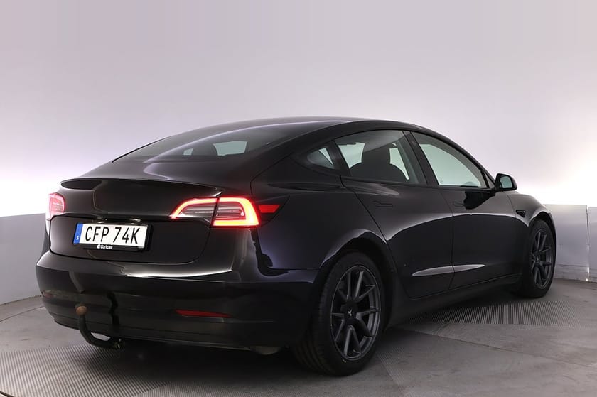 Bild 5 av Tesla Model 3 Long Range AWD Refresh AP Acc.Boost Pano Drag