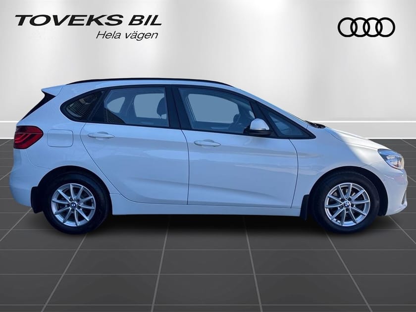 Bild 5 av BMW 218d Active Tourer D / Drag / Backkamera