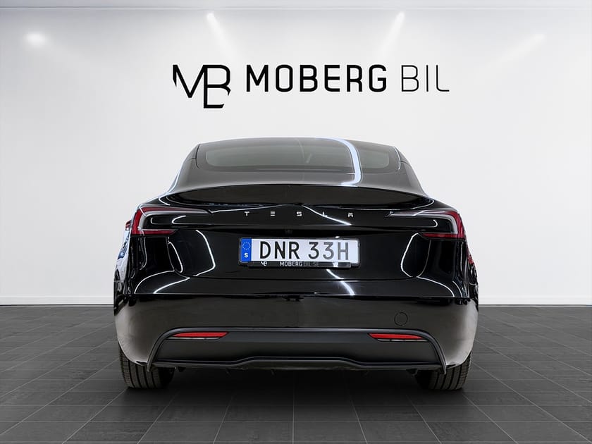 Bild 5 av Tesla Model 3 Standard Range 283hk Pano läder Navi B-Kamera