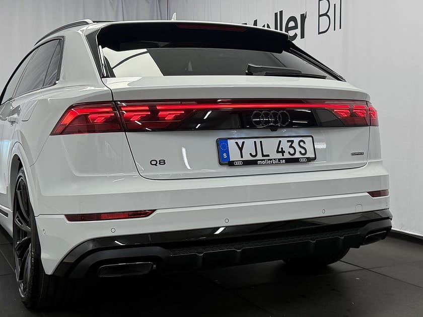 Bild 5 av Audi Q8 60 TFSI e quattro S Line Selection HUD/Pano/B&O/OLED