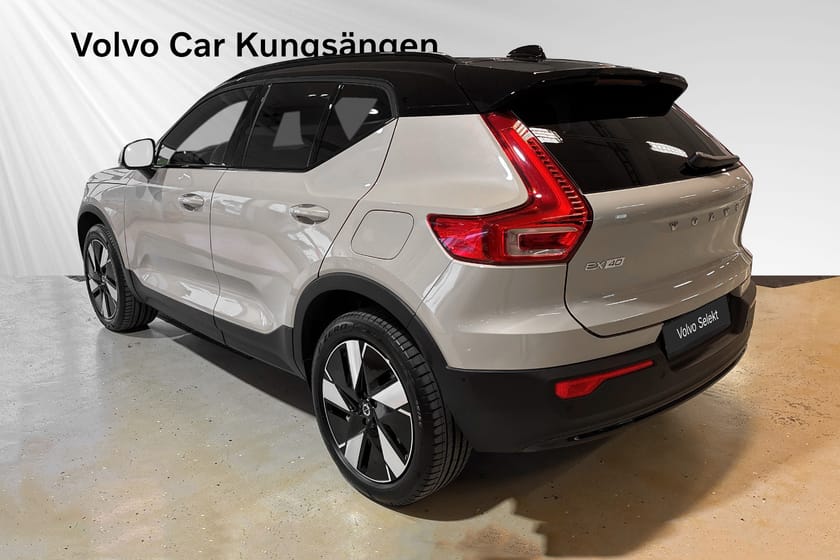 Bild 4 av Volvo EX40 Single Motor Extended Range R Plus Edt