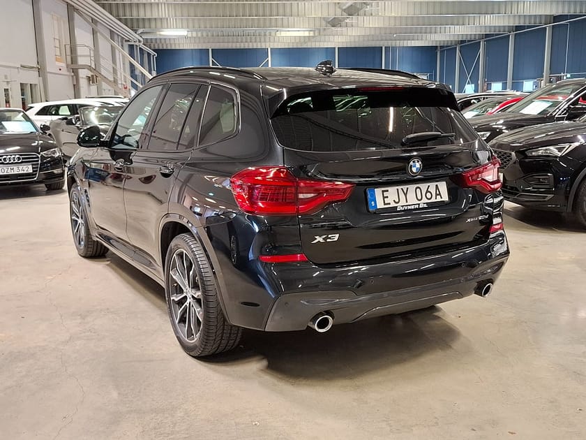 Bild 3 av BMW X3 xDrive20d Steptronic M Sport