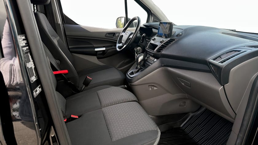 Bild 3 av Ford Transit Connect 210 LWB L2 1,5L 120HK Värmare/ Carplay