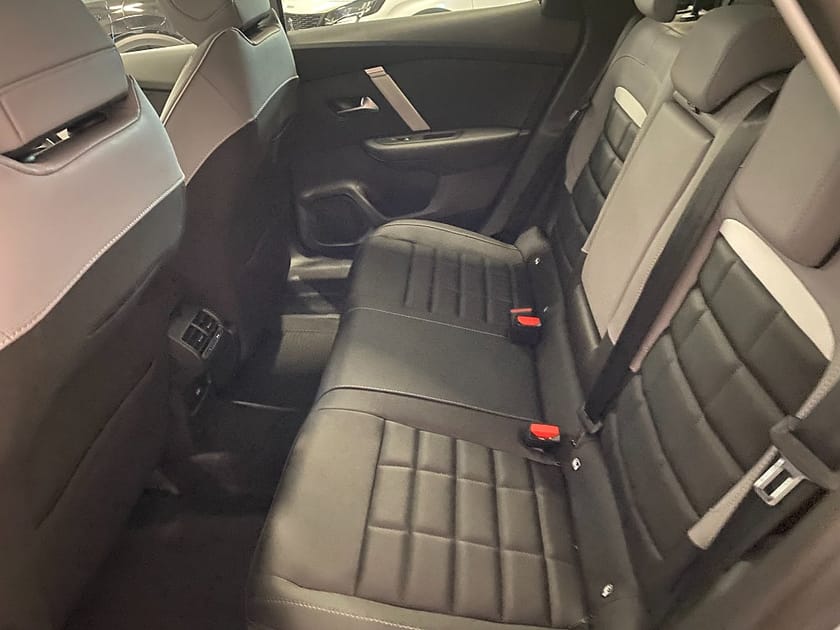 Bild 5 av Citroën C4 Hybrid 145 FL MAX 145hk