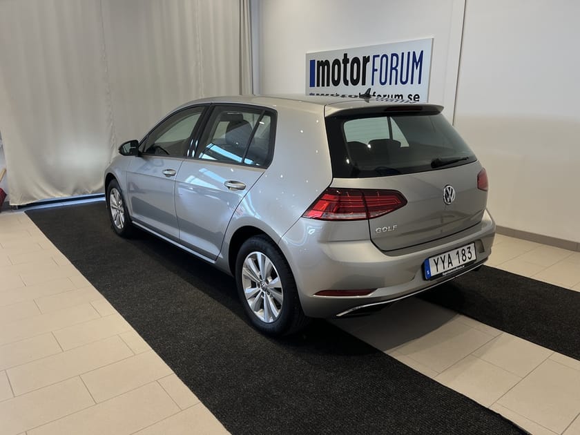 Bild 3 av Volkswagen Golf 1.0 TSI 110 hk V-hjul, väl omhändertagen