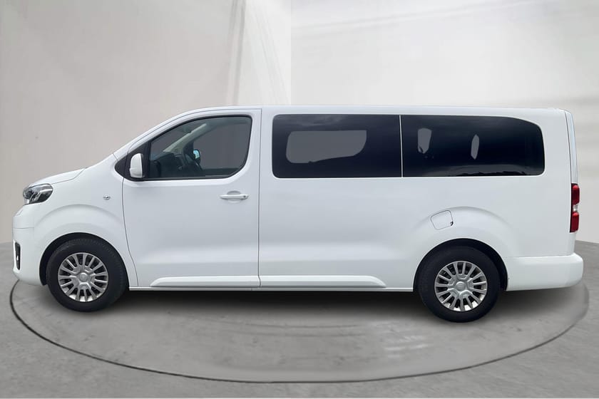 Bild 2 av Toyota Proace Verso 1.5D (120hk)