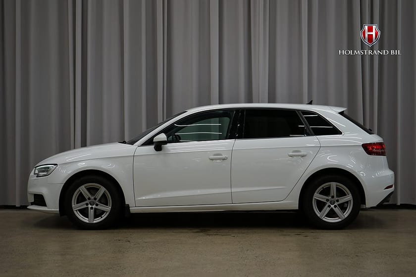 Bild 1 av Audi A3 Sportback 30 TDI S Tronic Proline Adaptiv Fart Carplay