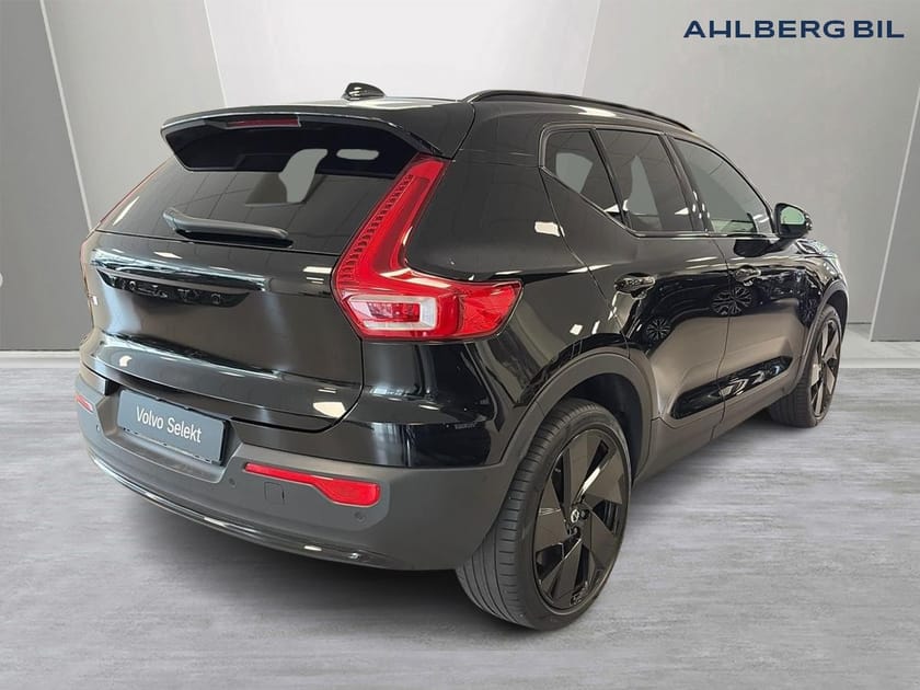 Bild 5 av Volvo EX40 Twin Motor Performance UltraBlackSE🟤Dragkrok halvautomatisk, Parkeringskamera 360, Panoramatak Google Maps, Apple Carplay