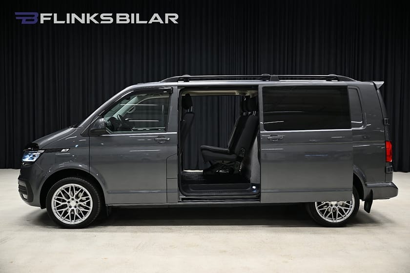 Bild 4 av Volkswagen Transporter Kombi 150HK L2|Nedlackad|LED|Dubbeldörr|Lågml|Leasbar