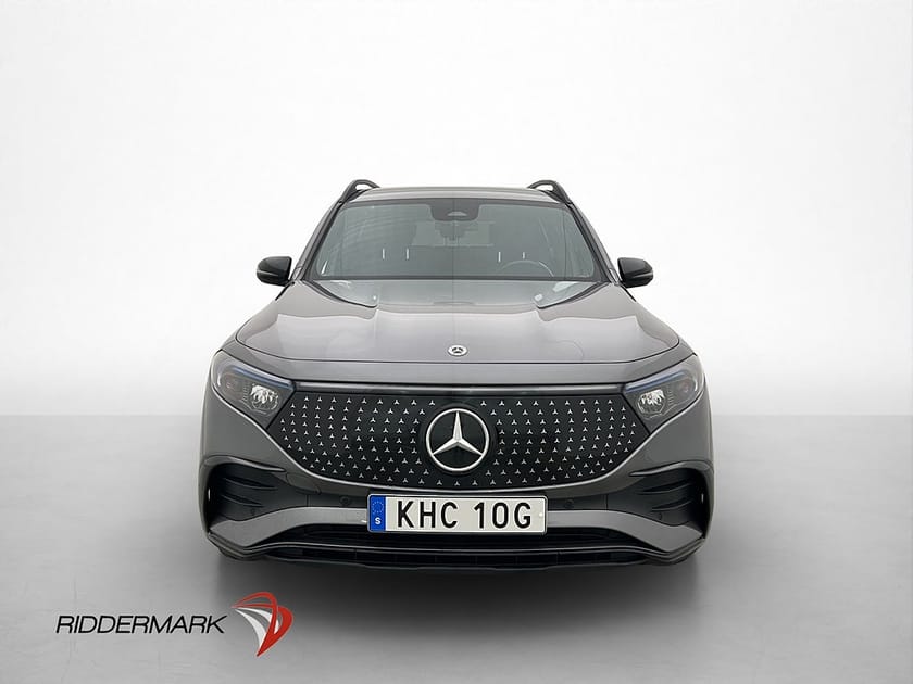Bild 3 av Mercedes-Benz EQB 300 4MATIC AMG Värmare Drag Kamera Skinn