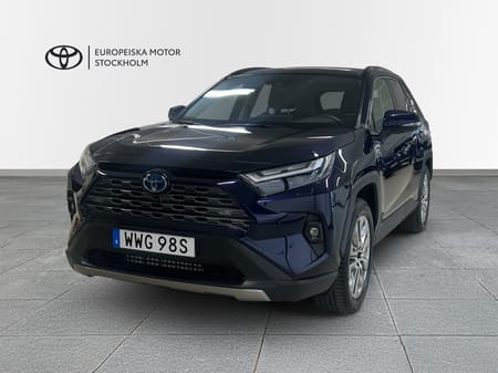 Toyota RAV4 Hybrid AWD-i Executive Premium / Pano / V-hjul / ledreamp / krok