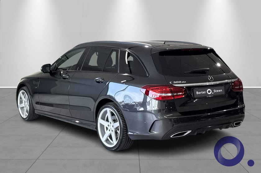 Bilde 3 av Mercedes-Benz C 300 T de AMG, H.FESTE, AD.CRUISE, SKINN, COMAND