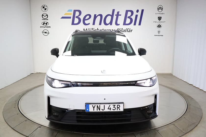 Bild 3 av Leapmotor C10 ProMax EL 510km Räckvidd, Full utrustad från start