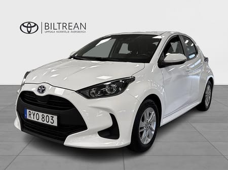 Toyota Yaris Hybrid CVT Active vinterhjul ingår