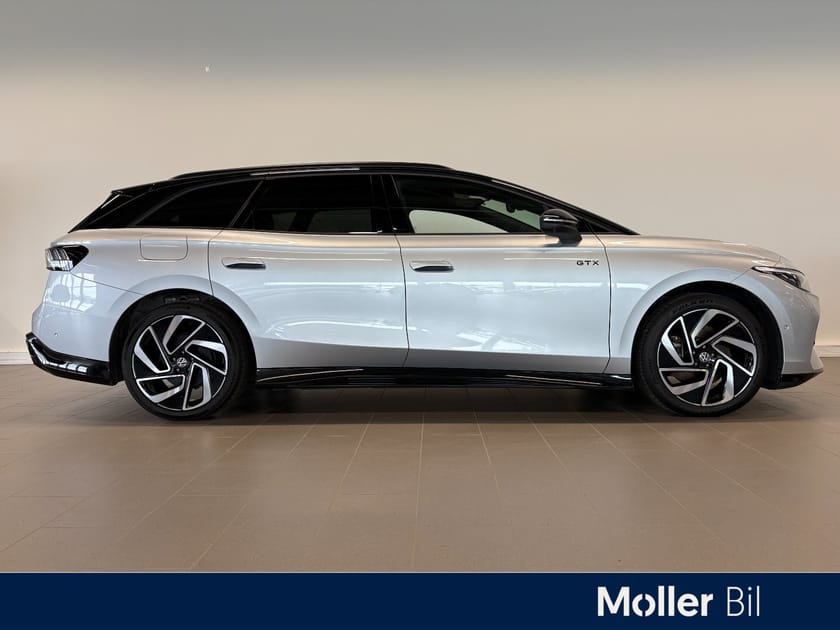 Bilde 2 av Volkswagen ID.7 91 kWh 4Motion Stasjonsvogn GTX 86 Exclusive