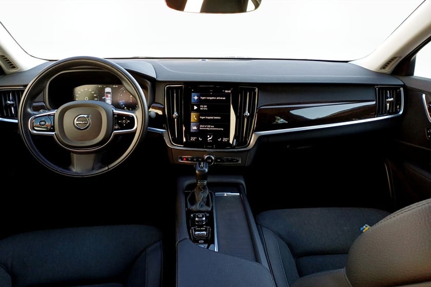 Bild 4 av Volvo S90 T4 Momentum Advanced Edition