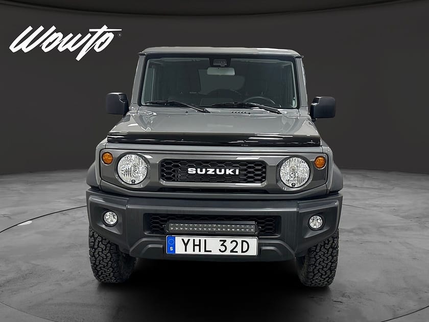 Bild 2 av Suzuki Jimny Torakku 1.5 VVT AllGrip/ Lågväxel / Svensksåld