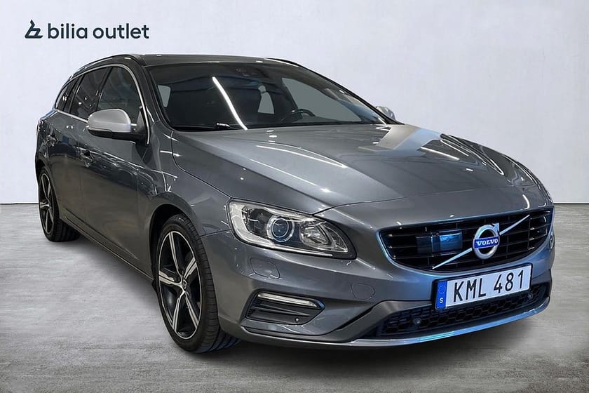Bild 4 av Volvo V60 D4 R-Design / B-Kamera / Navi / Keyless / Driver Alert