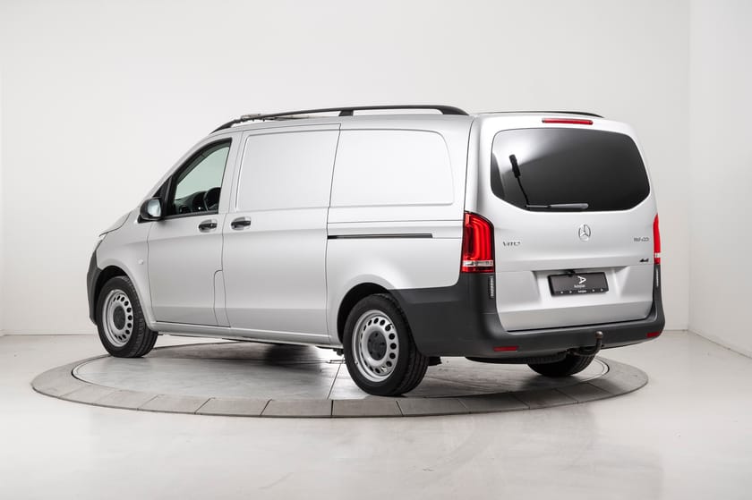 Bilde 5 av Mercedes-Benz Vito 119 CDI 4x4 3.0t V119 A2 4MATIC Krok ACC Innredning Varmer