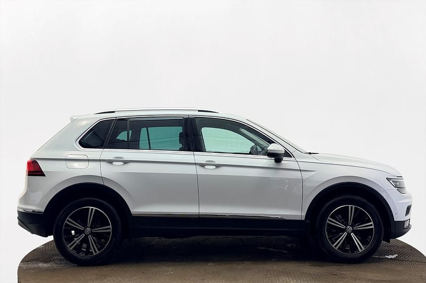 Bild 5 av Volkswagen Tiguan 2.0 TDI 4M GT Premiumpaket Drag Cockpit Kamera Värmare
