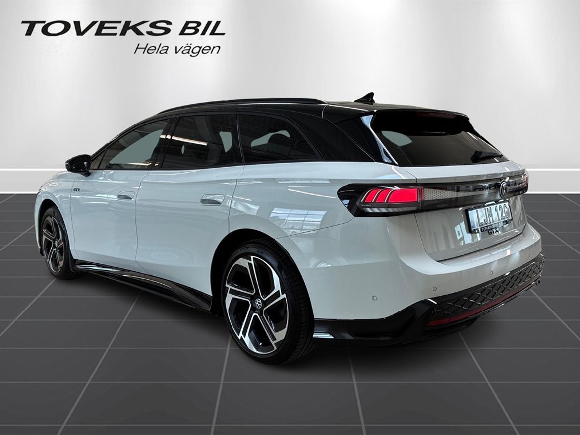 Volkswagen Volkswagen ID.7 GTX Tourer — bild 5