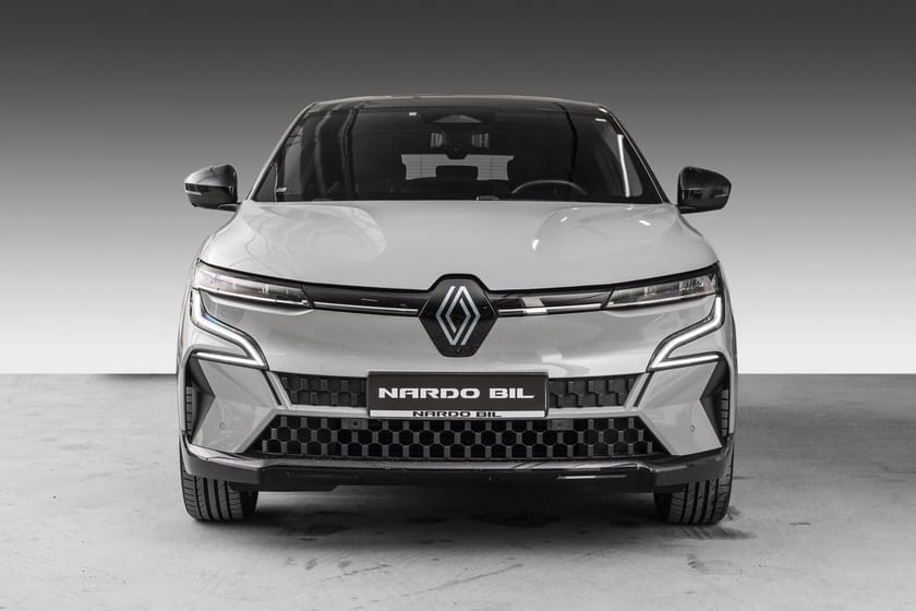 Bilde 3 av Renault Mégane E-TECH Iconic Toppmodell/ACC/Rattvarme/360Kamera