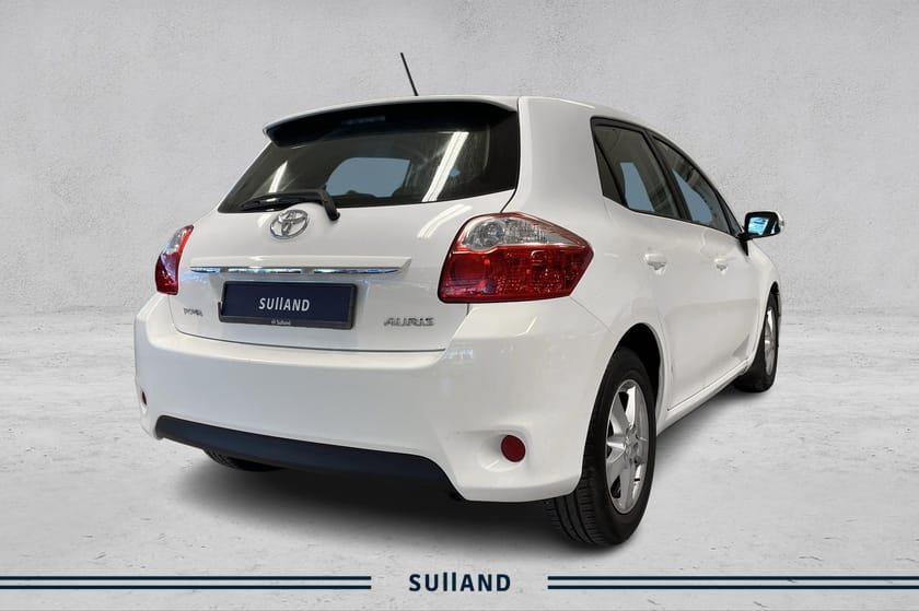 Bilde 5 av Toyota Auris 5-dørs 1.4 Diesel 90 hk manuell/EU-OK/Billigbil