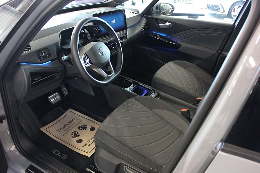 Bild 2 av Volkswagen ID.3 Pro Performance Perform Assistanse Plus Komfortpkt 58kw 360° V-Hjul