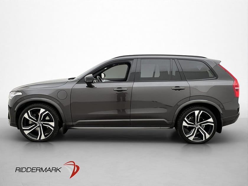 Bild 4 av Volvo XC90 7 Säten T8 AWD Ultimate Dark Pano B&W Luft HUD 360° MOMS