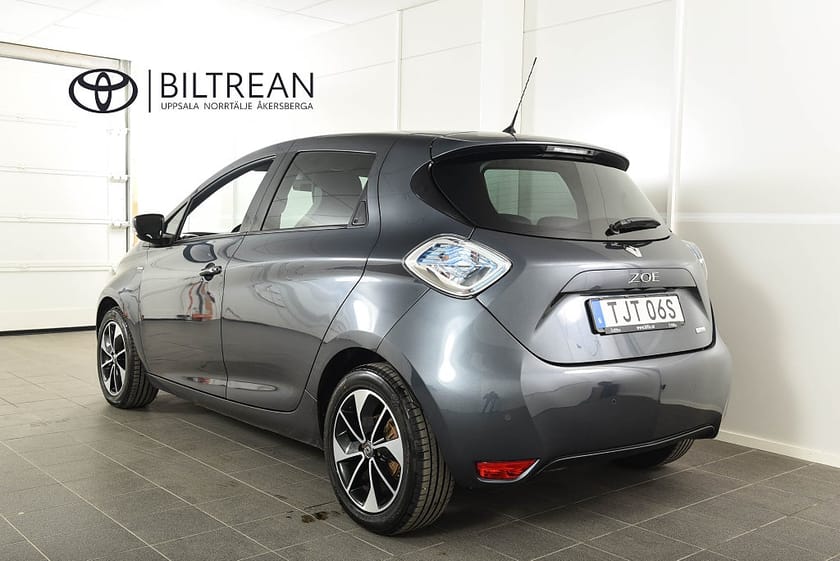 Bild 2 av Renault ZOE R110 41 kWh Navi BOSE Vintertjul Friköpt batteri