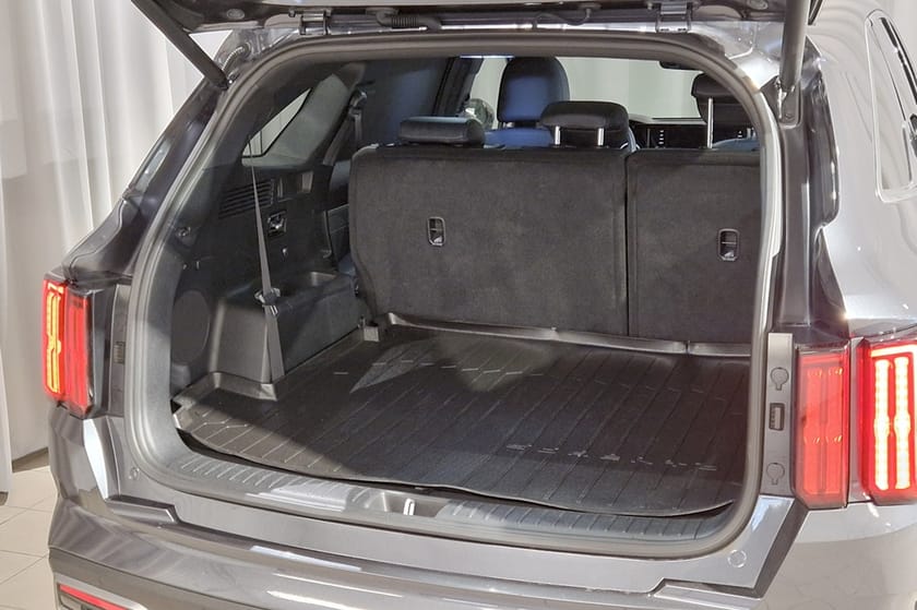 Bild 5 av Kia Sorento PHEV / 265 HK / *7-sitsig / Panorama / BOSE