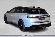 Thumnail bilde 2 av Volkswagen ID.7 GTX Tourer