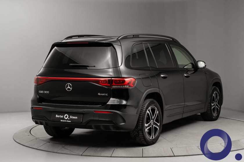 Bilde 4 av Mercedes-Benz EQB 300 4MATIC ///AMG | Nattpakke | 7 seter
