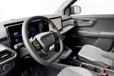 Ford E-Transit Courier