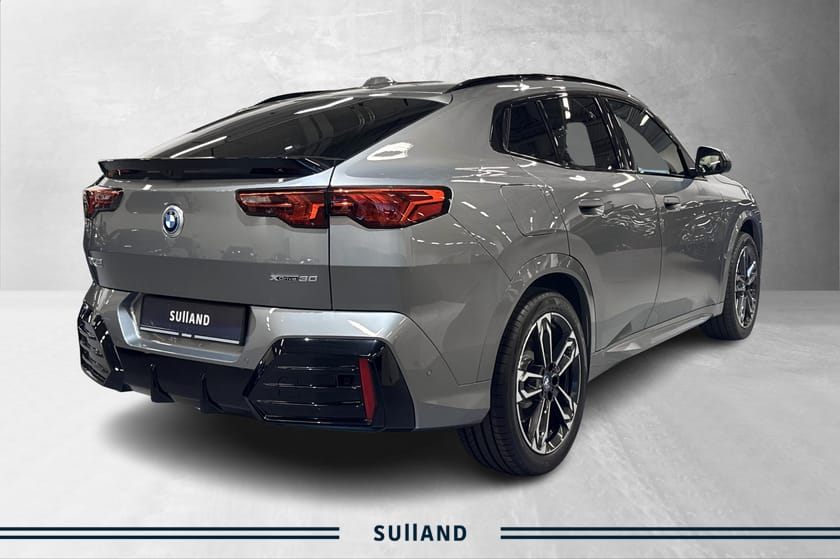Bilde 5 av BMW iX2 xDrive30 xDrive30/M-Sport/Fully Charged/H&K/El.Krok/El-seter