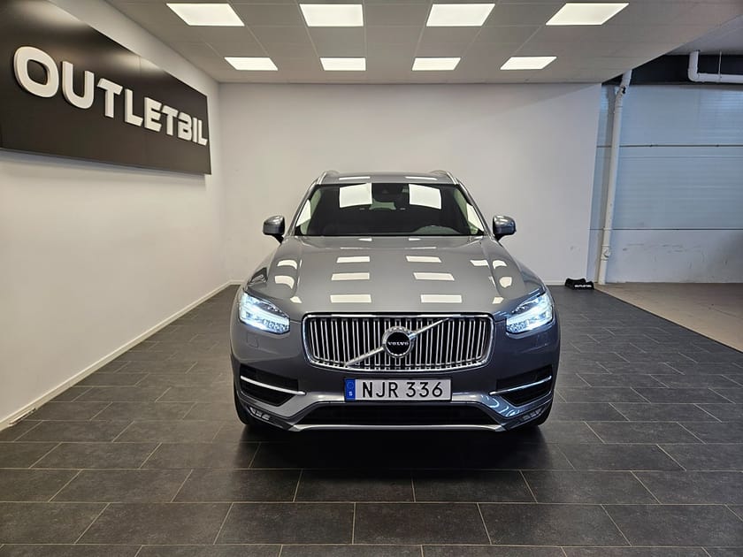 Bild 4 av Volvo XC90 7-seater 7 sits T6 320hk AWD Inscription Läder Navi Drag MOMS