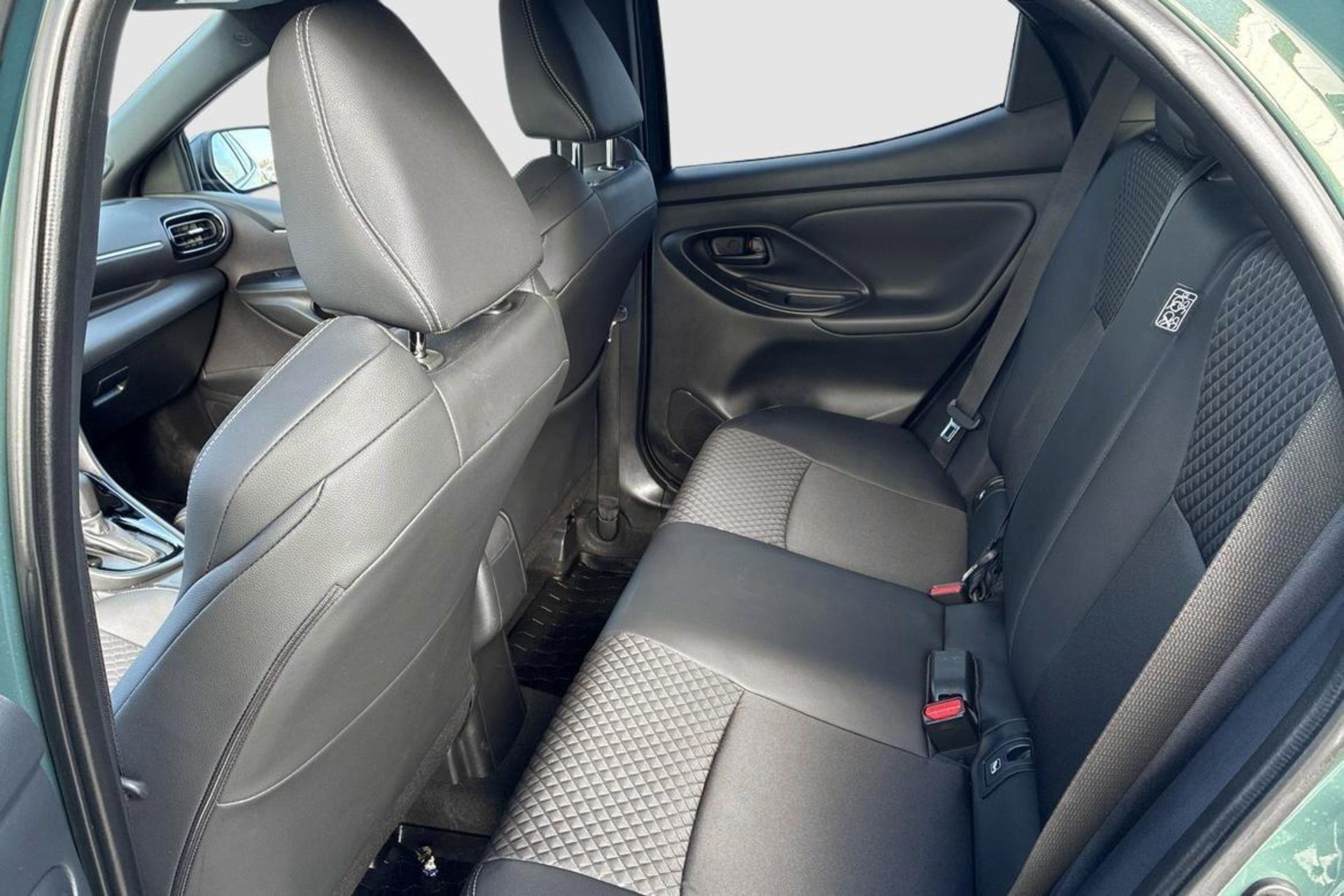 Toyota Yaris Hybrid 130 2025, bild 7/23