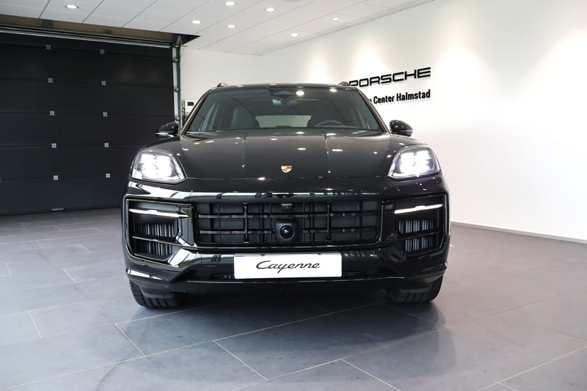 Bild 3 av Porsche Cayenne E-Hybrid Black Edition / 1,95% ränta