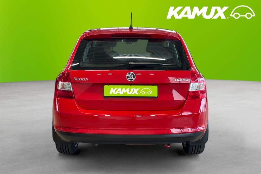 Bild 5 av Škoda Rapid Spaceback 1.2 TSI Manual 110 hk M-värm Nyservad Apple CarPlay