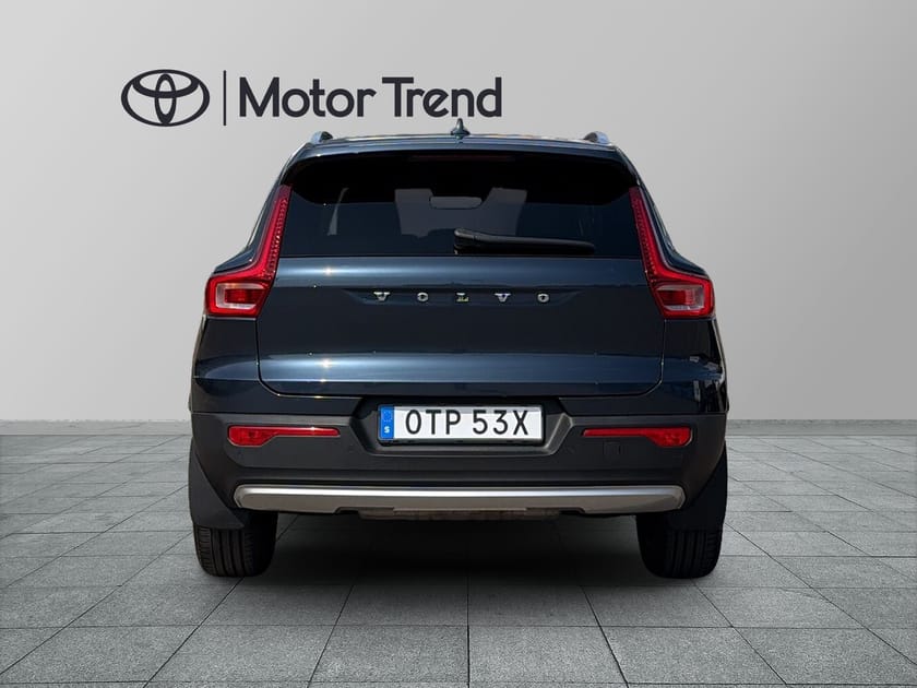 Bild 4 av Volvo XC40 B4 Automat,197hk,Momentum,H/K,360°Kamera,12.000mil