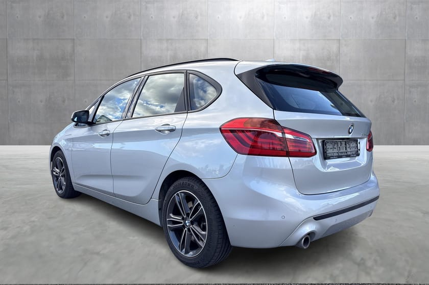 Bilde 2 av BMW 225xe Active Tourer