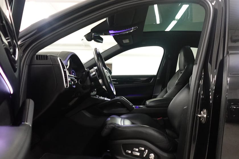 Bild 4 av Porsche Cayenne E-Hybrid Coupé