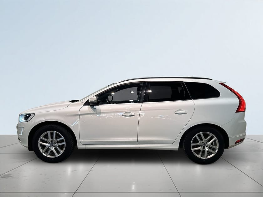 Bild 4 av Volvo XC60 D4 AWD Geartronic Classic Drag Dvärm Rattvärme S/V-hjul