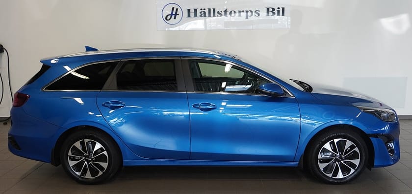 Bild 2 av Kia Ceed Sportswagon Plug-in Hybrid Advance/AUTO/AVTAGBAR DRAG/BACKKAMERA