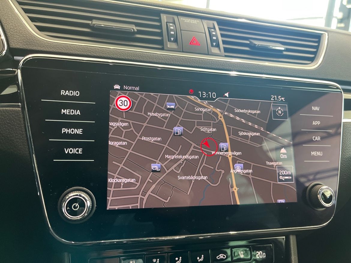 Škoda Škoda Superb Kombi — bild 13