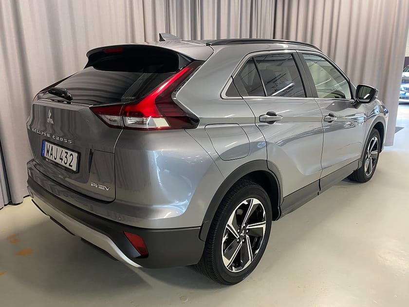 Bild 5 av Mitsubishi Eclipse Cross PHEV 188hk Automat. CarPlay, Kamera