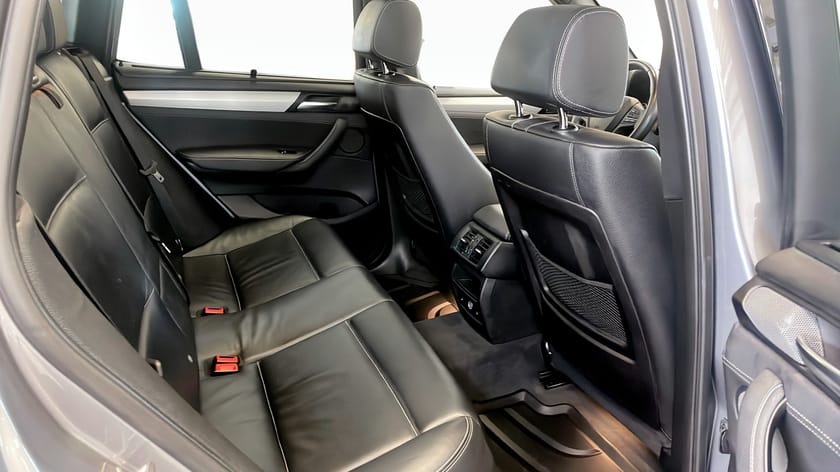 Bild 5 av BMW X3 xDrive30d H/K M-Sport Panorama Drag Rattvärme Backkamera