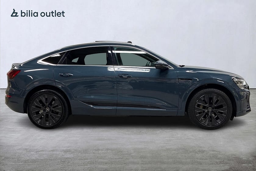 Bild 5 av Audi Q8 Sportback 55 e-tron quattro